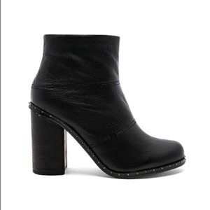 Splendid Rita II Bootie - Size 7